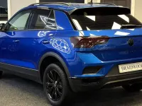 Used VW T-Roc SE 150 HP (110 kW) 2021 Blue SUV