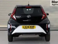 Used Toyota Aygo X 72 HP (52 kW) 2024 White SUV