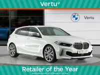 Usado BMW M135 Comfort Edition 306 CV (225 kW) 2021 Blanco Utilitario