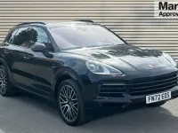 Used Porsche Cayenne Platinum Edition 462 HP (339 kW) 2022 Black SUV