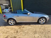 Used Mercedes SLK200 184 HP (135 kW) 2010 Silver Cabriolet