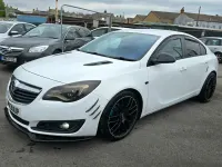 Usado Vauxhall Insignia SRi 140 CV (102 kW) 2014 Blanco Utilitario