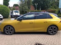 Used Vauxhall Astra Ultimate 130 HP (95 kW) 2024 Yellow Hatchback