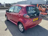 Used Toyota Aygo 68 HP (50 kW) 2011 Red Hatchback