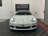 Used Porsche Panamera 300 HP (220 kW) 2013 White Hatchback