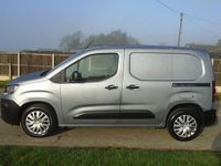 Used Peugeot Partner Premium 100 HP (73 kW) 2021 Grey MPV