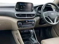 Usado Hyundai Tucson GO! 136 CV (100 kW) 2019 Gris SUV