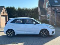 Usado MG MG3 Excite 106 HP (77 kW) 2019 Branco Citadino