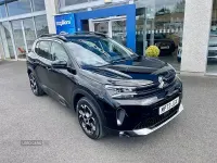 Używany Citroën C5 PureTech 2024 Czarny Hatchback