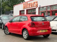 Used VW Polo SE 60 HP (44 kW) 2015 Red Hatchback