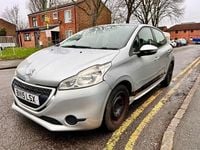 Used Peugeot 208 Access 68 HP (50 kW) 2015 Silver Hatchback
