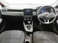 Used Renault Clio V Evolution 145 HP (106 kW) 2023 Red Hatchback