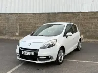 Used Renault Scénic Dynamique 2012 White MPV