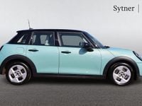 Usado Mini Cooper Hatch 113 kW (154 HP) 2025 Verde Citadino