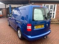 Used VW Caddy Maxi Highline 102 HP (75 kW) 2013 Blue MPV