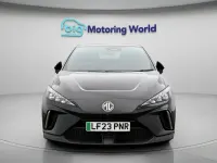 Begagnad MG MG4 EV Trophy 150 kW (204 HK) 2025 Halvkombi