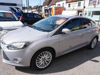 Used Ford Focus Zetec 125 HP (91 kW) 2011 Silver Hatchback