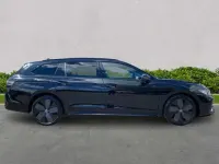 Nuevo VW Passat R-line 204 CV (150 kW) 2026 Negro Familiar