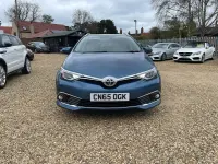 Used Toyota Auris 112 HP (82 kW) 2015 Blue Estate