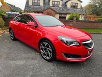 Used Vauxhall Insignia SRi 134 HP (98 kW) 2016 Red Hatchback