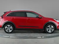 Used Kia Niro 150 kW (204 HP) 2022 Red SUV