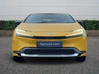 Used Toyota Prius 2025 Yellow Hatchback