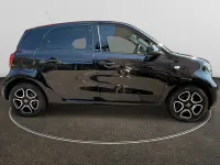 Used Smart ForFour Premium 2018 Black Hatchback