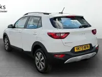Used Kia Stonic 99 HP (72 kW) 2023 White SUV