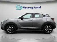Używany Nissan Juke Acenta 114 KM (83 kW) 2022 Szary SUV