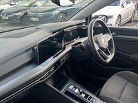 Begagnad VW Golf VIII Style 150 HK (110 kW) 2021 Grå