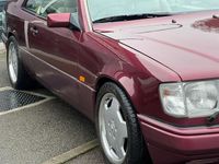 Used Mercedes E220 1996 Red Sedan