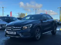 Usado Mercedes GLA200 AMG line 156 HP (114 kW) 2017 Azul SUV