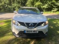 Used Nissan Qashqai Acenta 2014 White SUV