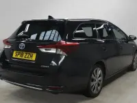 Used Toyota Auris Hybrid 136 HP (100 kW) 2018 Black Estate