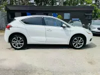 Used Citroën DS4 Style 2014 White Hatchback