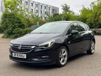 Used Vauxhall Astra SRi 150 HP (110 kW) 2018 Blue Hatchback