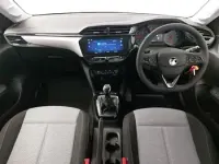 Second-hand Vauxhall Corsa Design Edition 75 CP (55 kW) 2024 Albastru Hatchback