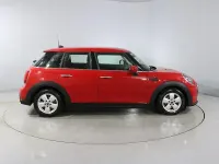 Used Mini ONE Classic 102 HP (75 kW) 2022 Red Hatchback
