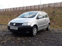 Używany VW Fox 54 KM (39 kW) 2008 Srebrny Hatchback