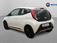 Second-hand Toyota Aygo x-press 69 CP (50 kW) 2018 Alb Hatchback