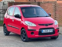 Usado Hyundai i10 Classic 78 HP (57 kW) 2010 Vermelho Citadino