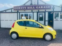 Used Peugeot 107 68 HP (50 kW) 2011 Yellow Hatchback