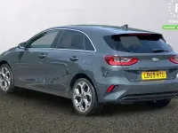 Begagnad Kia Ceed 136 HK (100 kW) 2019 Grå Halvkombi