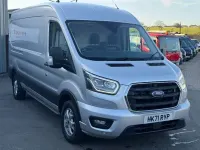 Usado Ford Transit Limited 130 HP (95 kW) 2021 Prateado Van
