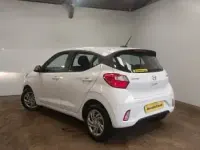 Used Hyundai i10 SE 67 HP (49 kW) 2023 White Hatchback