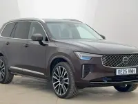 Usado Volvo XC90 Ultra 455 HP (334 kW) 2025 Vermelho SUV