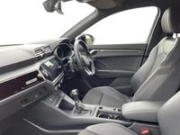 Used Audi Q3 Black Edition 147 HP (108 kW) 2022 White SUV