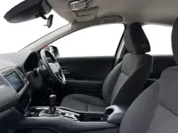 Used Honda HR-V SE 120 HP (88 kW) 2017 Red SUV