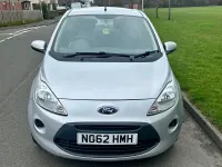 Usado Ford Ka 69 HP (50 kW) 2013 Prateado Citadino
