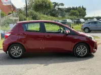 Used Toyota Yaris 100 HP (73 kW) 2018 Red Hatchback
